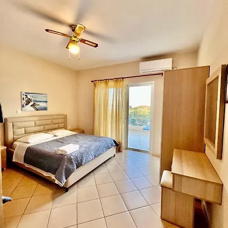 Guest house J&b Dhermi
